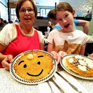 Meet your Posher, Kim